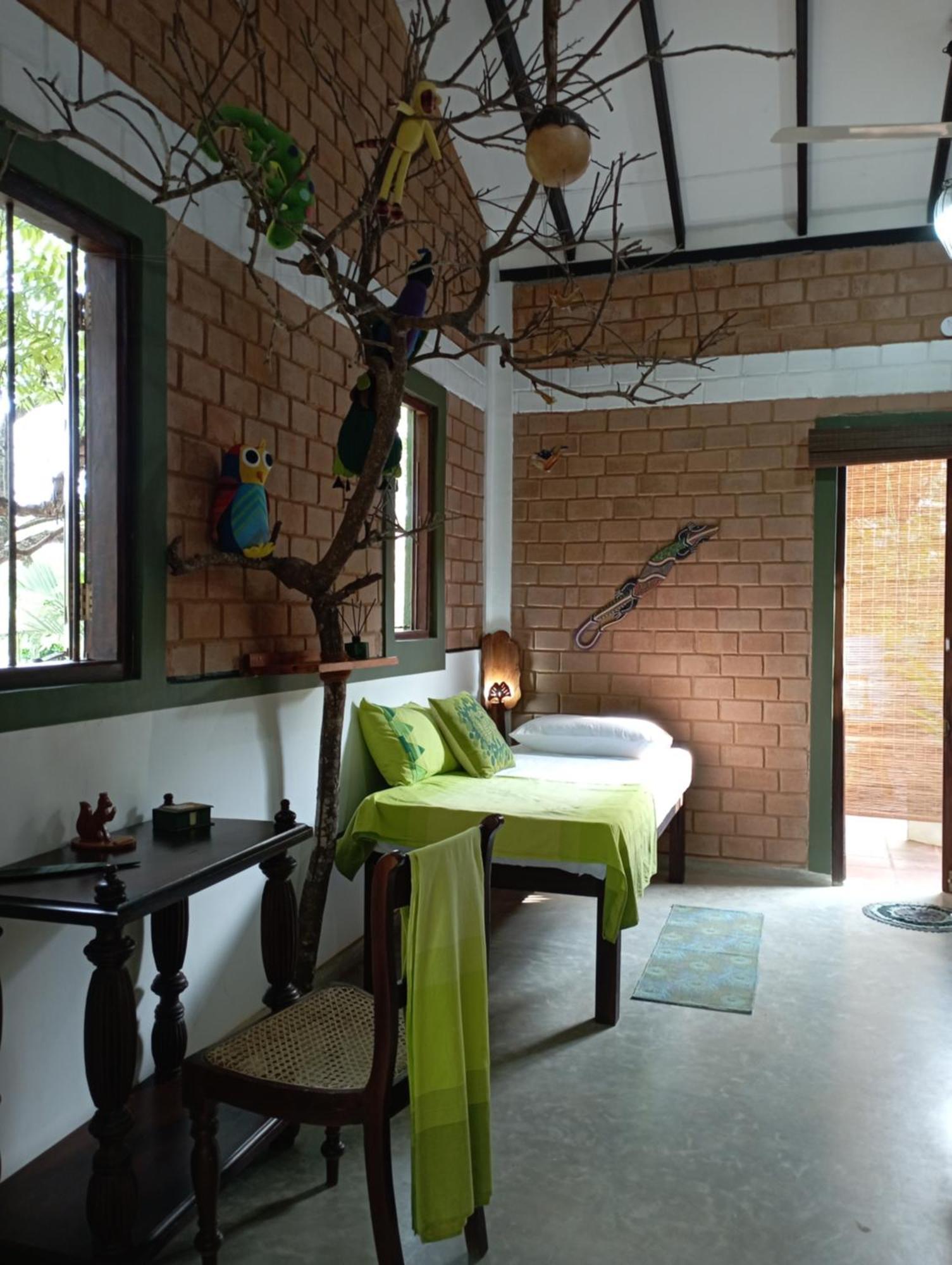 Villa Lyvie hotel&wellness Tangalle Esterno foto