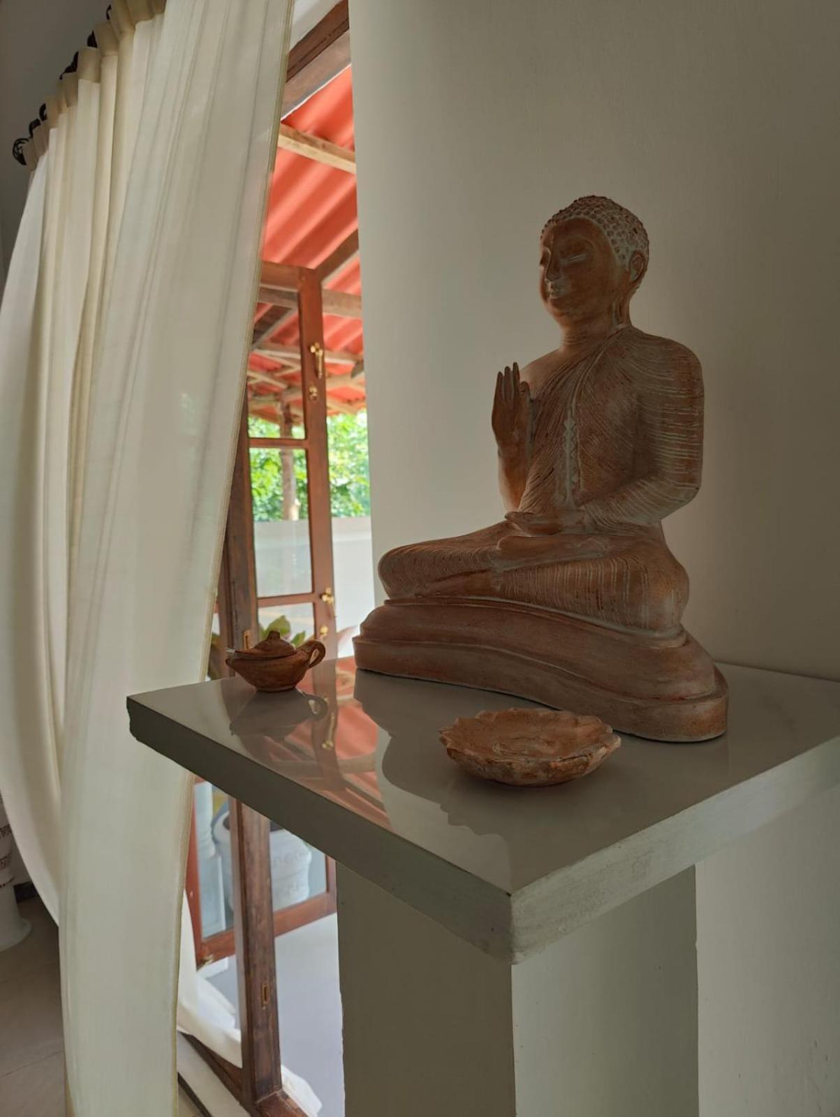 Villa Lyvie hotel&wellness Tangalle Esterno foto