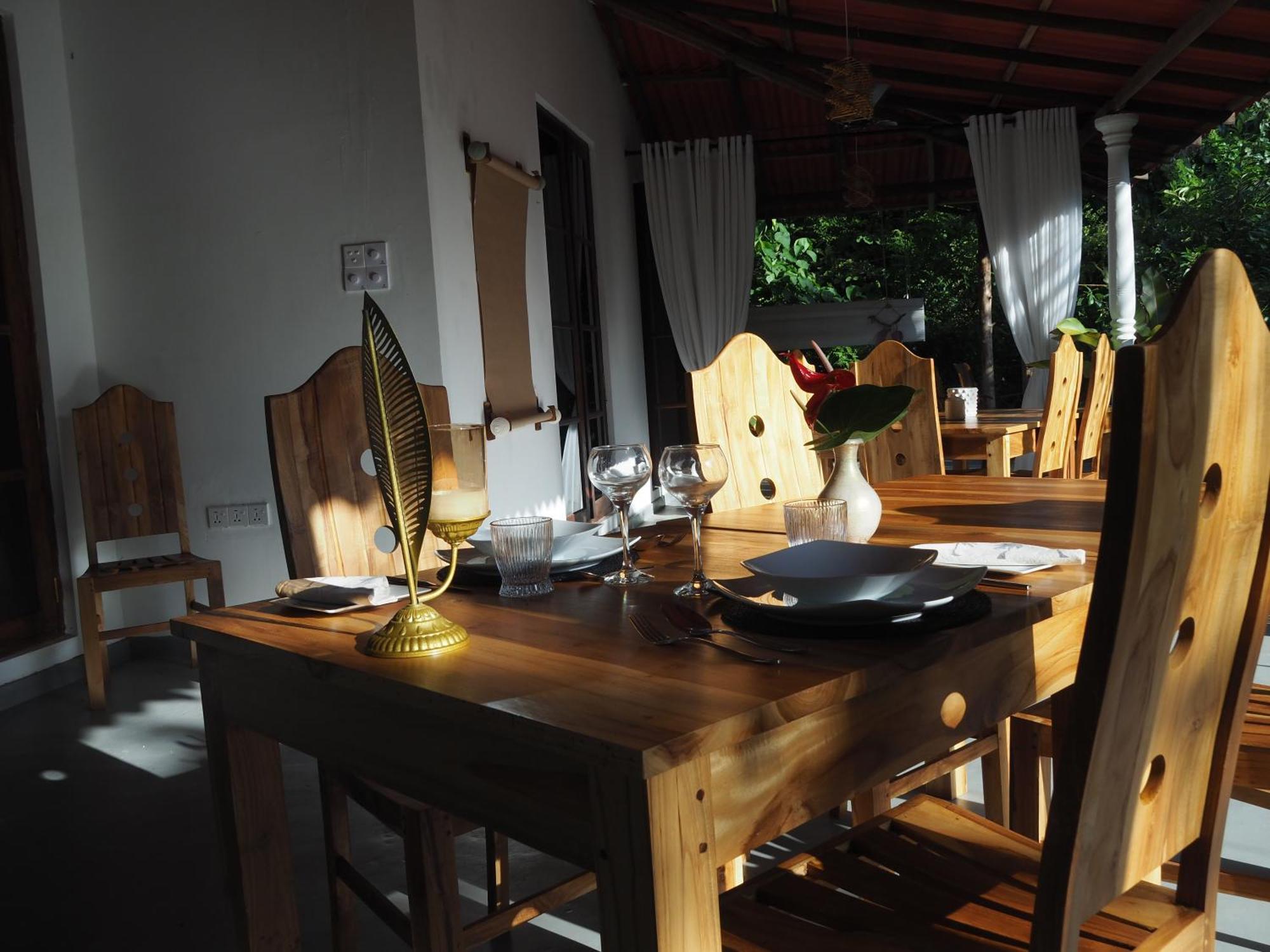 Villa Lyvie hotel&wellness Tangalle Esterno foto